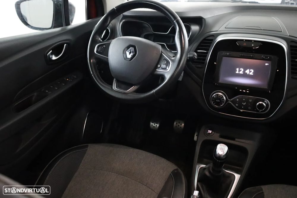 Renault Captur 1.3 TCe Exclusive - 18