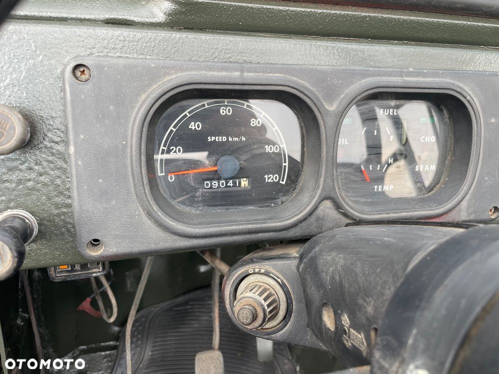 Suzuki Samurai - 11