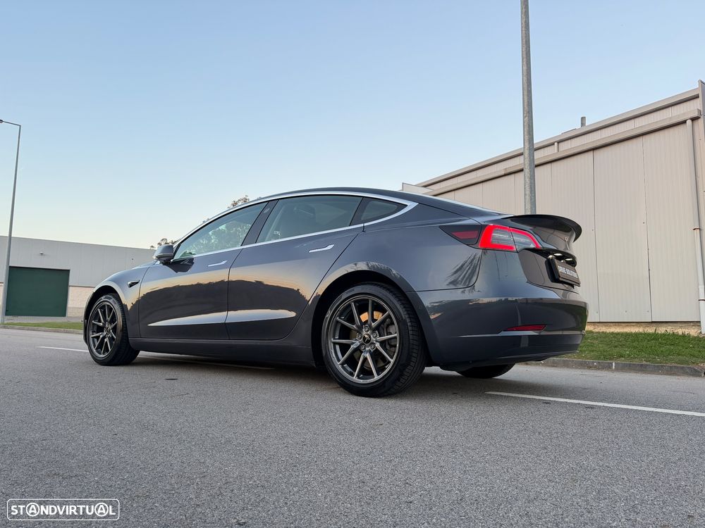 Tesla Model 3 Standard Range Plus RWD - 6