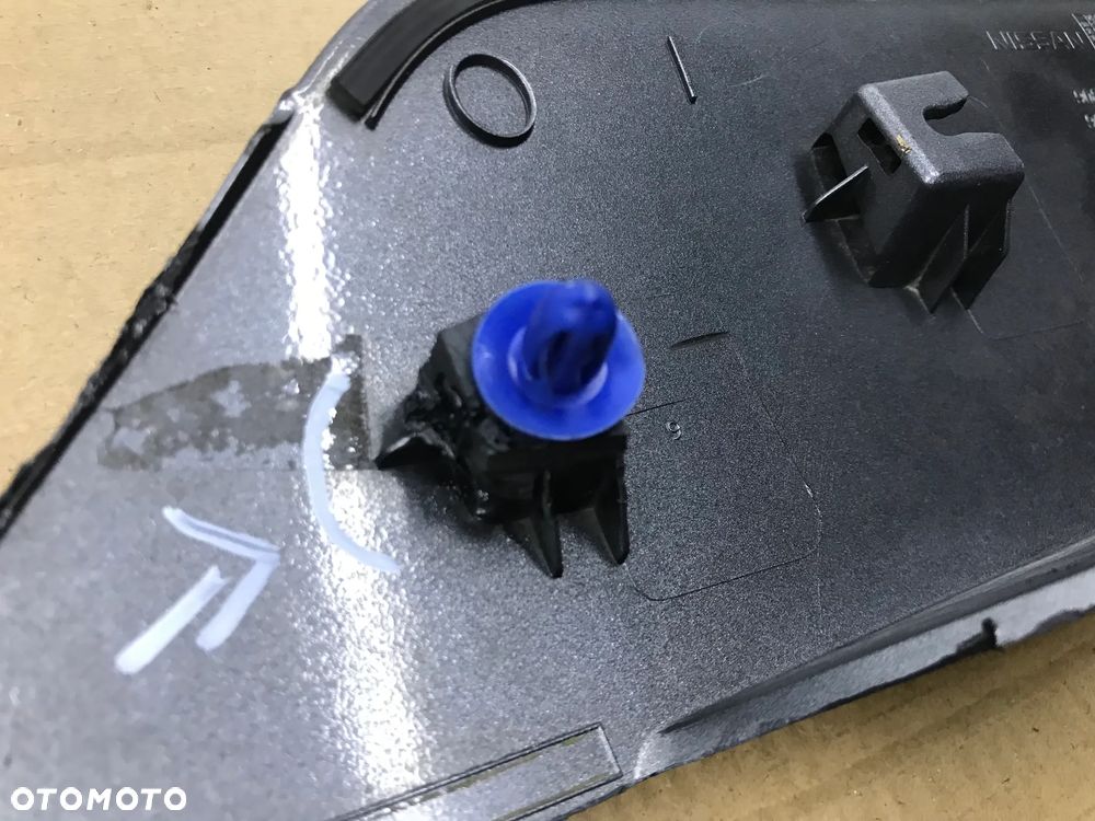 Listwa Nissan qashqai II 2 j11 blenda nakładka klapy bagażnika 908104es 908104et 908104eu - 8