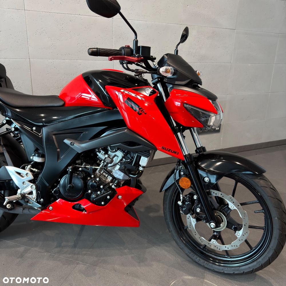 Suzuki GSX - 5