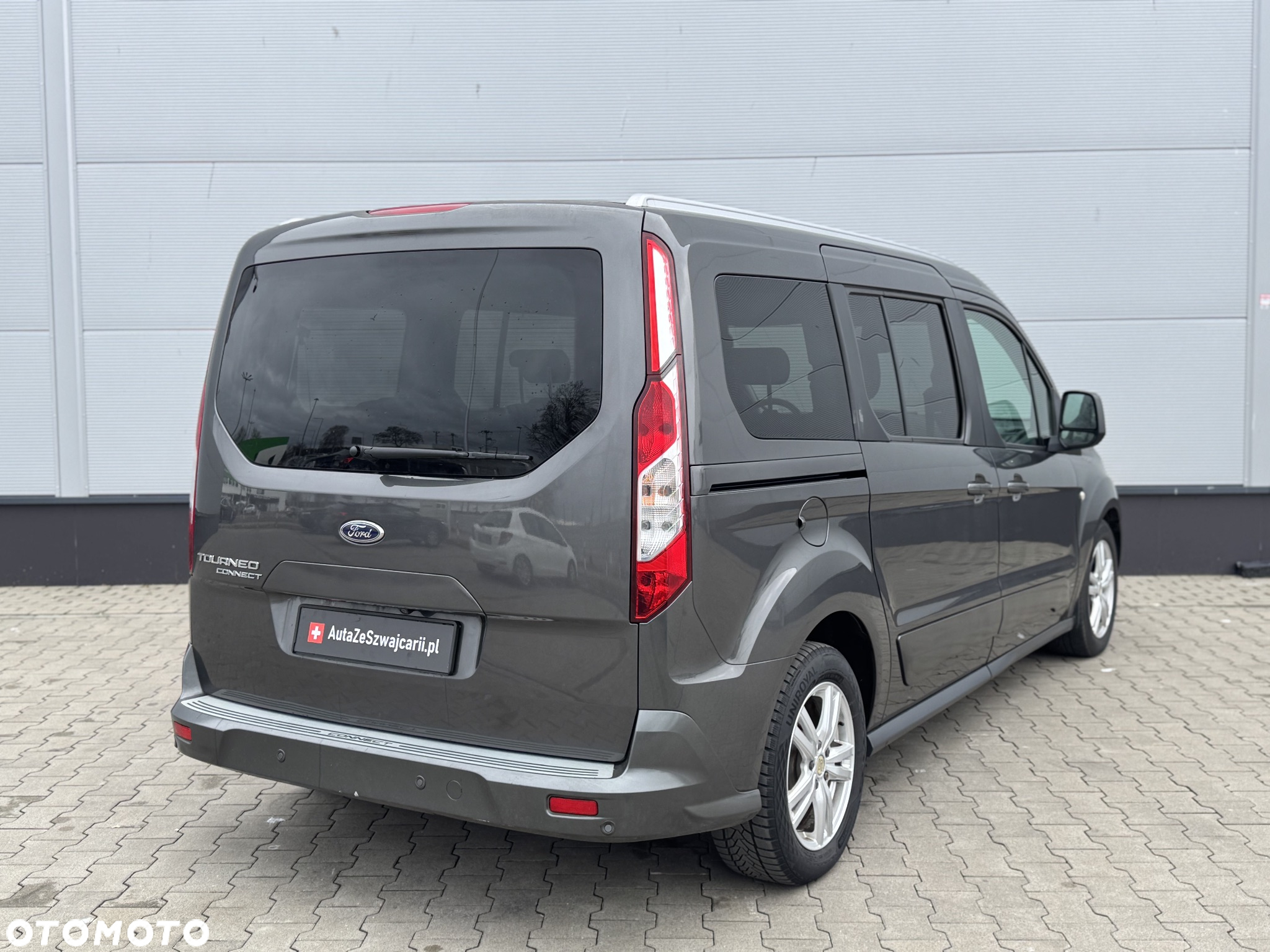 Ford Tourneo Connect Grand 1.5 TDCi Start/Stop Titanium - 8