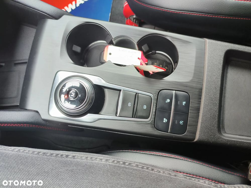 Ford Kuga 2.0 EcoBlue 4x4 ST-LINE X - 12