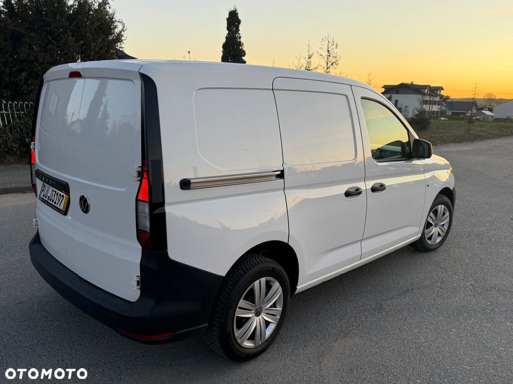 Volkswagen Caddy - 9