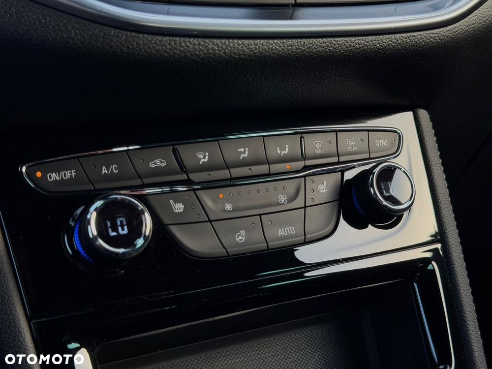 Opel Astra 1.4 T Elite S&S - 31