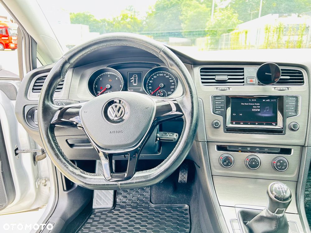 Volkswagen Golf VII 1.6 TDI BlueMotion Trendline - 7