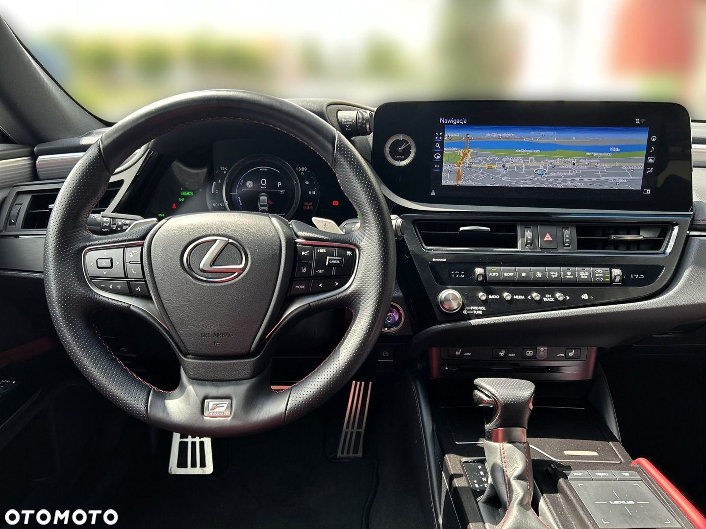 Lexus ES - 13