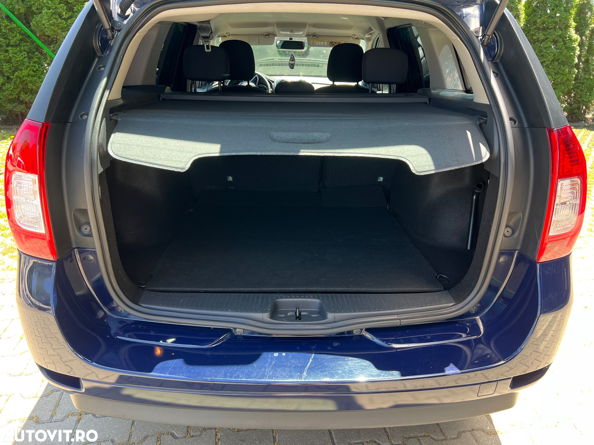 Dacia Logan MCV SCe 75 Ambiance - 12
