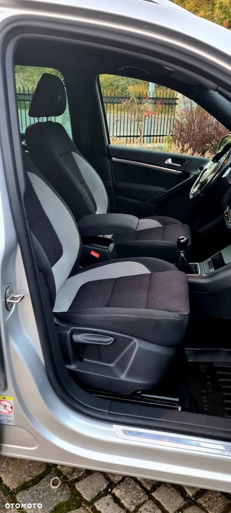 Volkswagen Tiguan 2.0 TDI DPF BlueMotion Technology Cup Sport & Style - 13