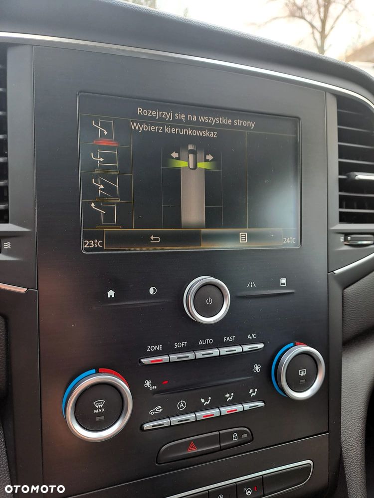 Renault Megane ENERGY dCi 130 Start & Stop Bose Edition - 24