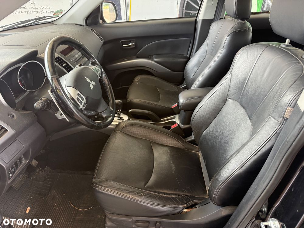 Mitsubishi Outlander 2.4 Intense + CVT - 5