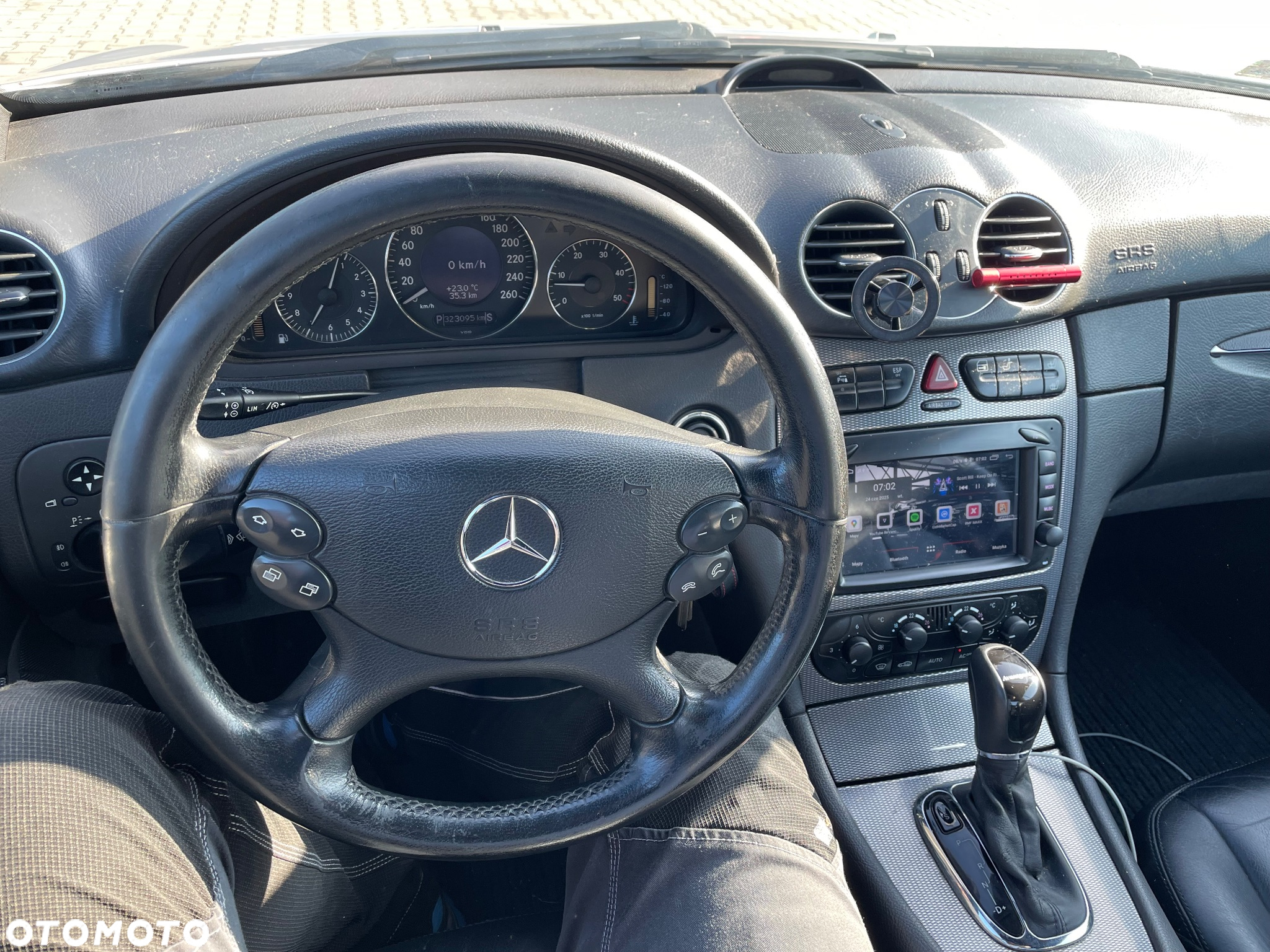 Mercedes-Benz CLK - 5