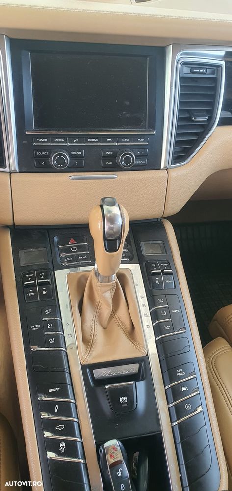 Porsche Macan 3.0 PDK S - 8