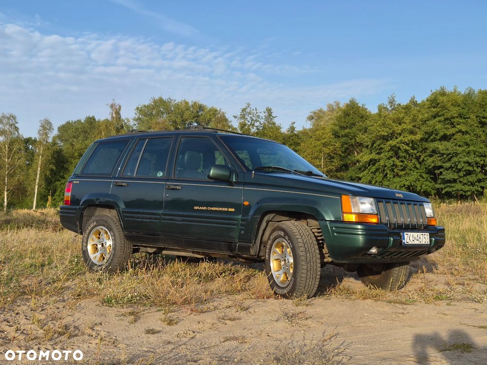 Jeep Grand Cherokee - 1