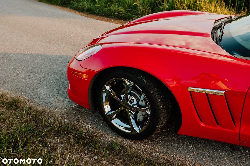 Chevrolet Corvette - 7
