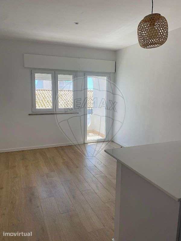 Apartamento T1 para arrendamento - Grande imagem: 3/14