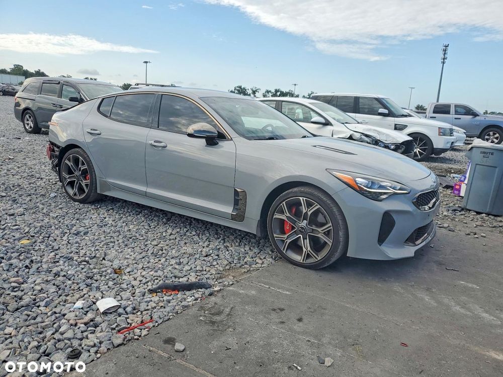 Kia Stinger 3.3 T-GDI V6 GT AWD - 2