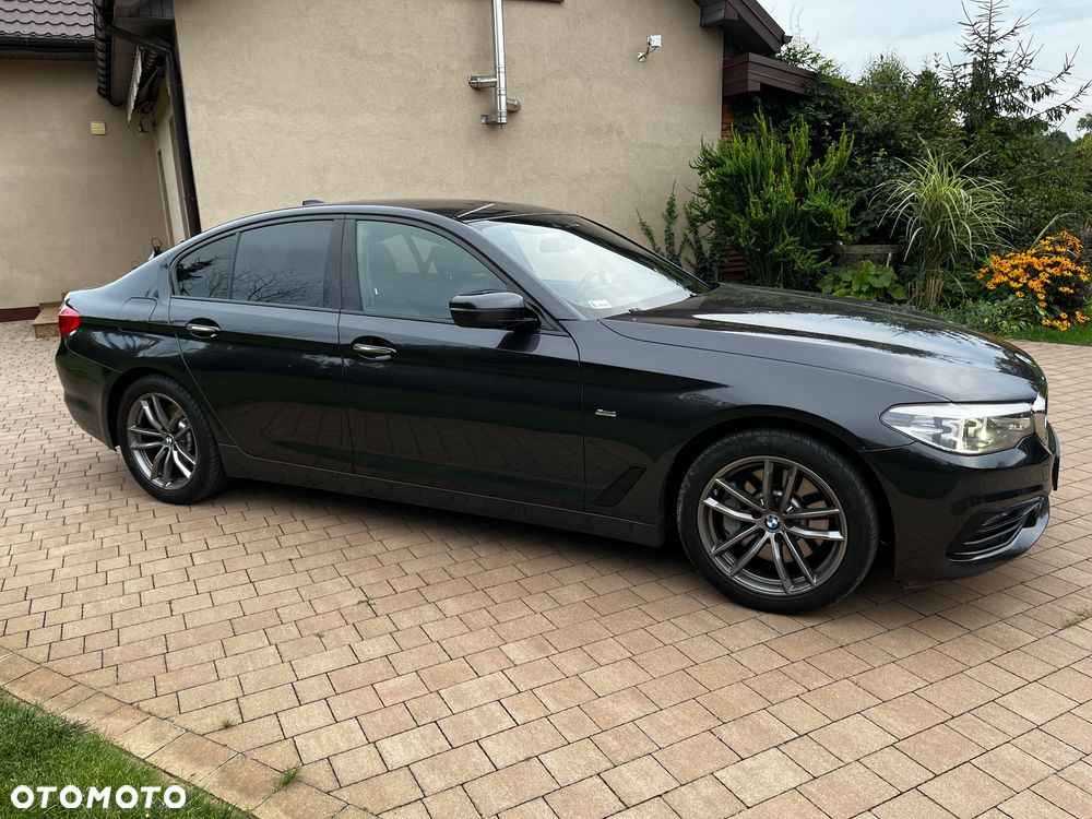 BMW Seria 5 530d xDrive Sport Line sport - 6