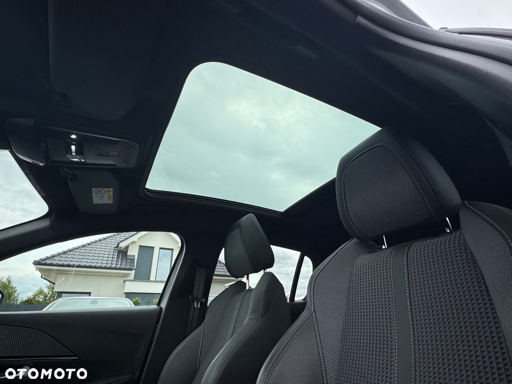 Peugeot 208 Elektromotor 136 GT+ - 24