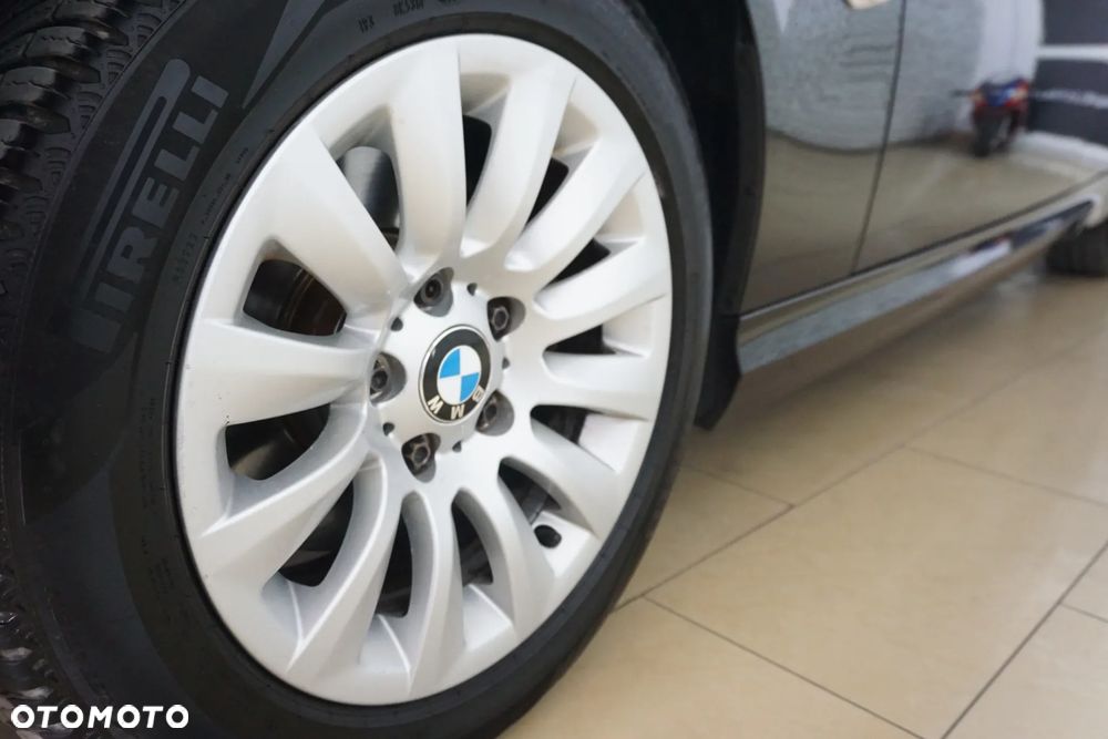 BMW Seria 3 320d DPF - 14