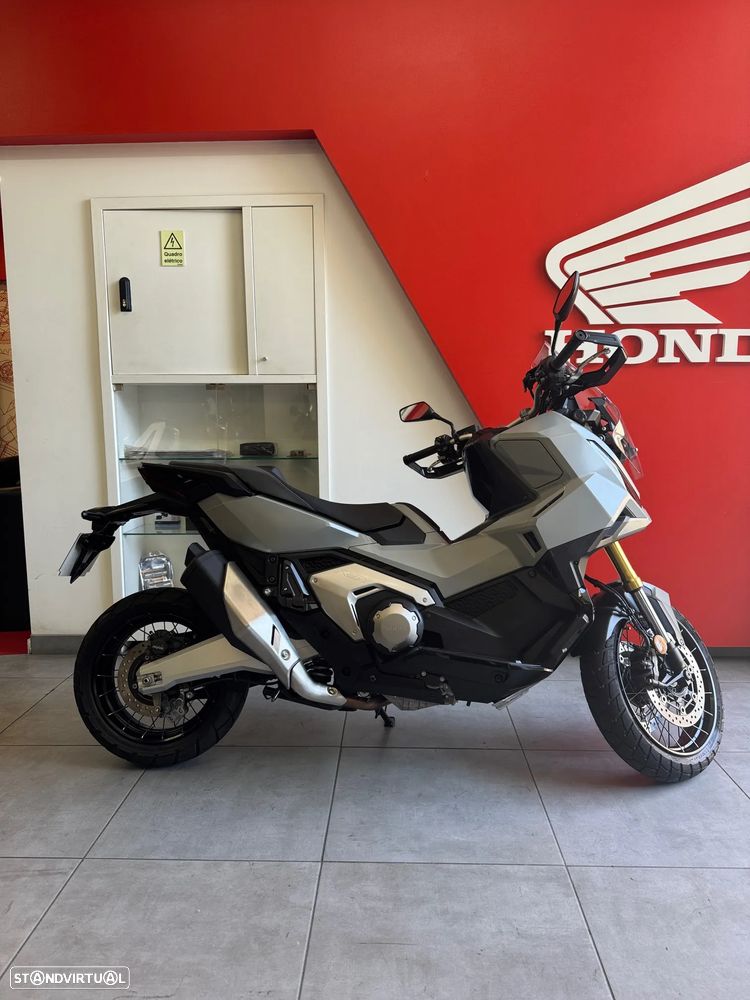 Honda X-ADV - 1