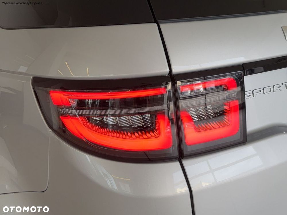 Land Rover Discovery Sport 2.0 D200 mHEV S - 17