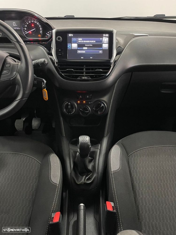 Peugeot 208 1.2 PureTech Style - 27
