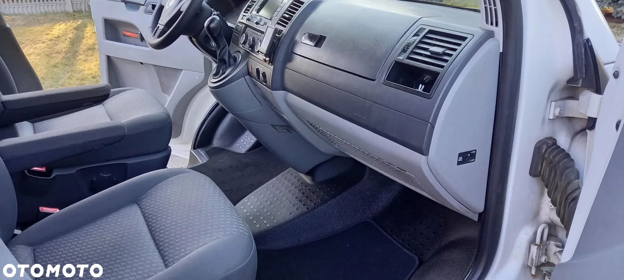 Volkswagen Transporter Caravelle Kurz DSG Comfortline - 18