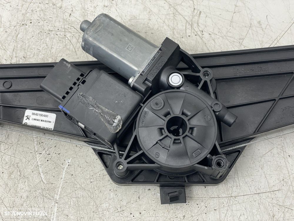 Motor elevador Esq Trás PEUGEOT 3008 SUV (M) REF. 9840190480 - 3