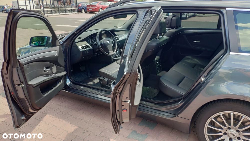 BMW Seria 5 - 22