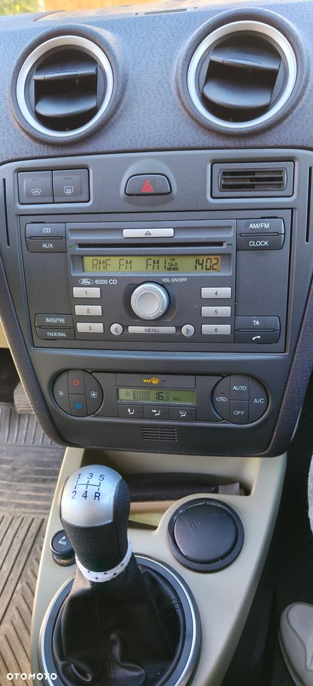 Ford Fusion 1.4 + - 12