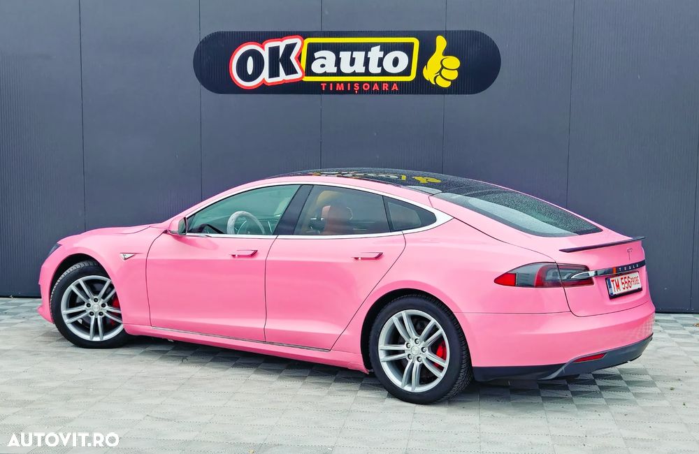 Tesla Model S Performance - 4