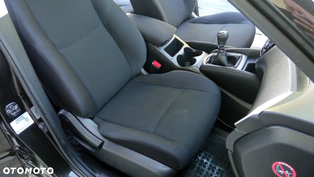 Nissan Qashqai - 17