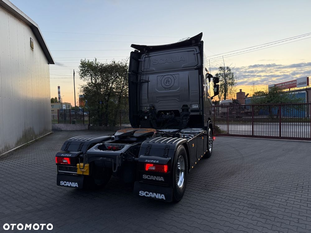 Scania - 10