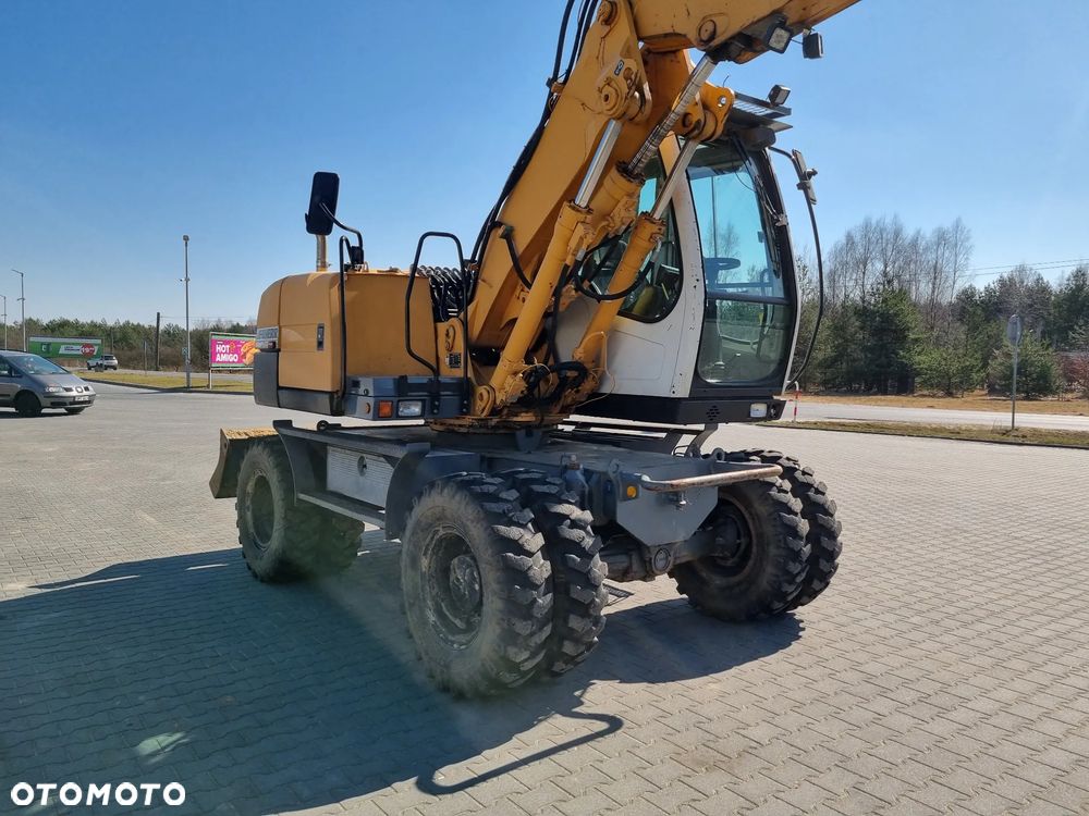 Liebherr 312 - 1
