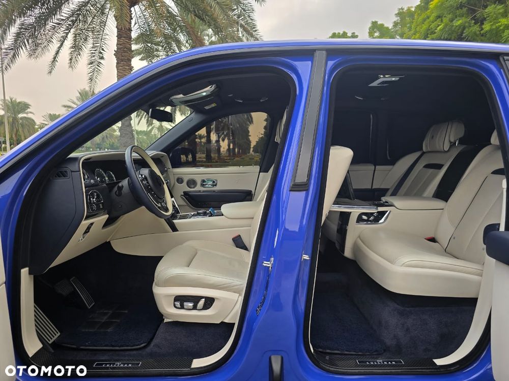 Rolls-Royce Cullinan - 10