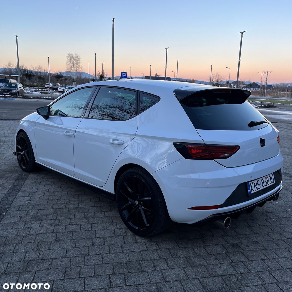 Seat Leon 1.5 TSI ACT DSG OPF FR Black Matt Edition - 3