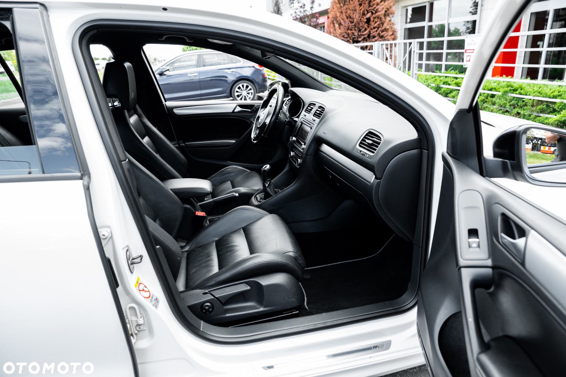Volkswagen Golf VI 2.0 TSI 4Mot R - 24