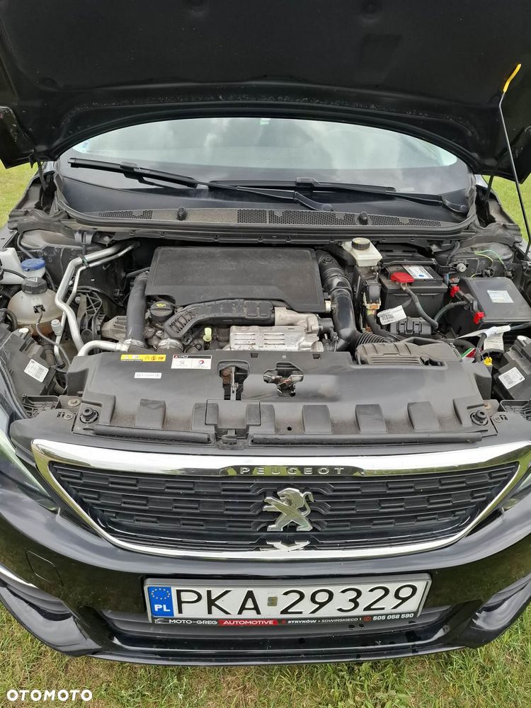 Peugeot 308 1.2 PureTech GPF Active S&S - 11