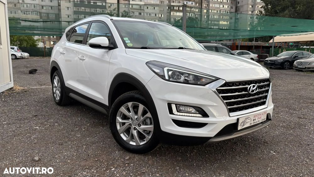 Hyundai Tucson - 2