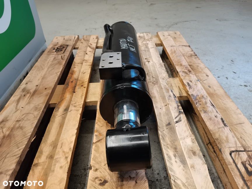 Siłownik poziomowania Manitou MLT 730 - 8