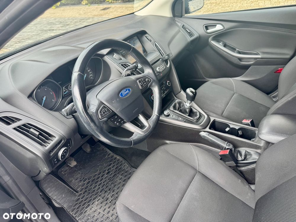Ford Focus 1.6 TDCi Trend - 12