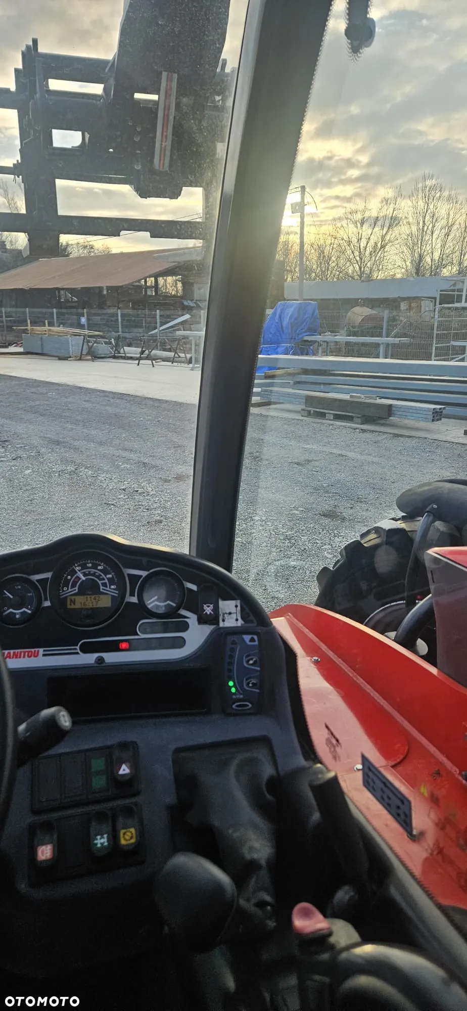 Manitou MT 932 - 8