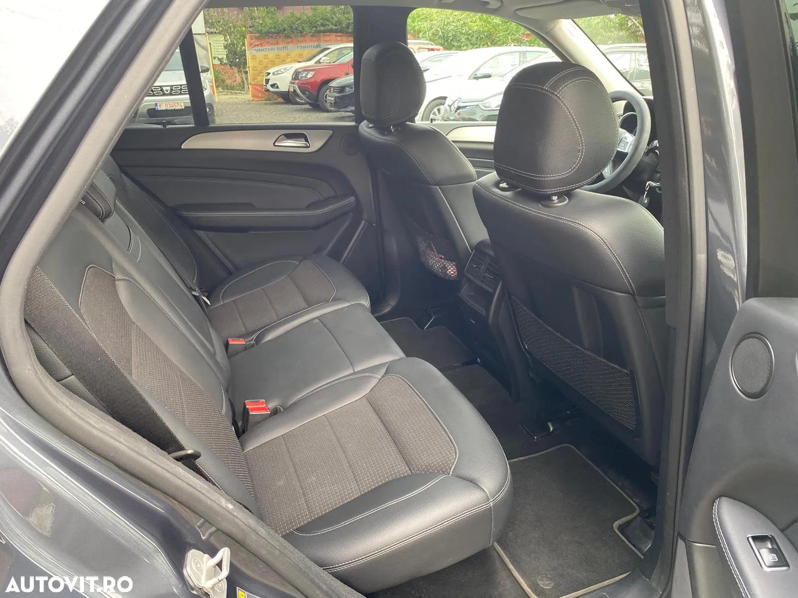 Mercedes-Benz ML 350 BlueTec 4MATIC Aut - 6