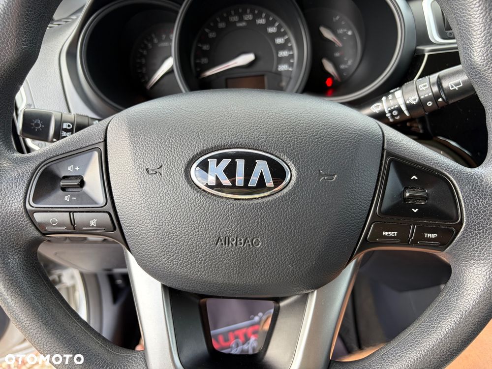 Kia Rio 1.2 M (klm) - 15