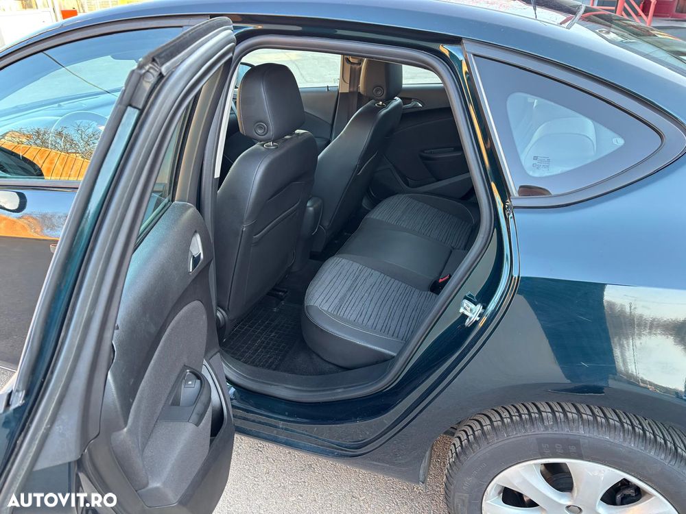 Opel Astra 1.4 Turbo ECOTEC Enjoy - 10