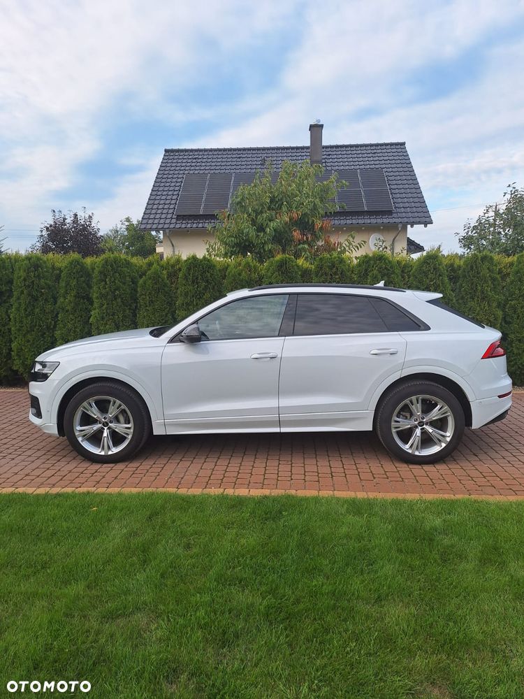 Audi Q8 55 TFSI mHEV Quattro Tiptronic - 1