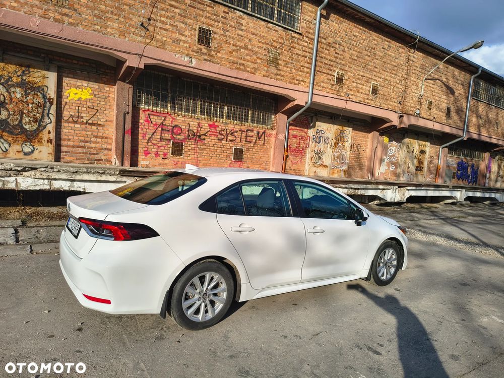 Toyota Corolla - 3