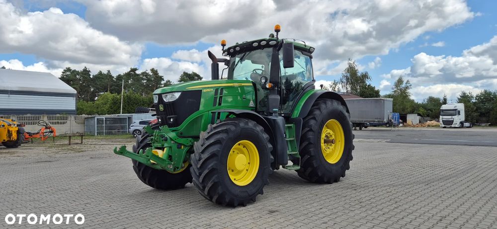 John Deere 6250R - 1