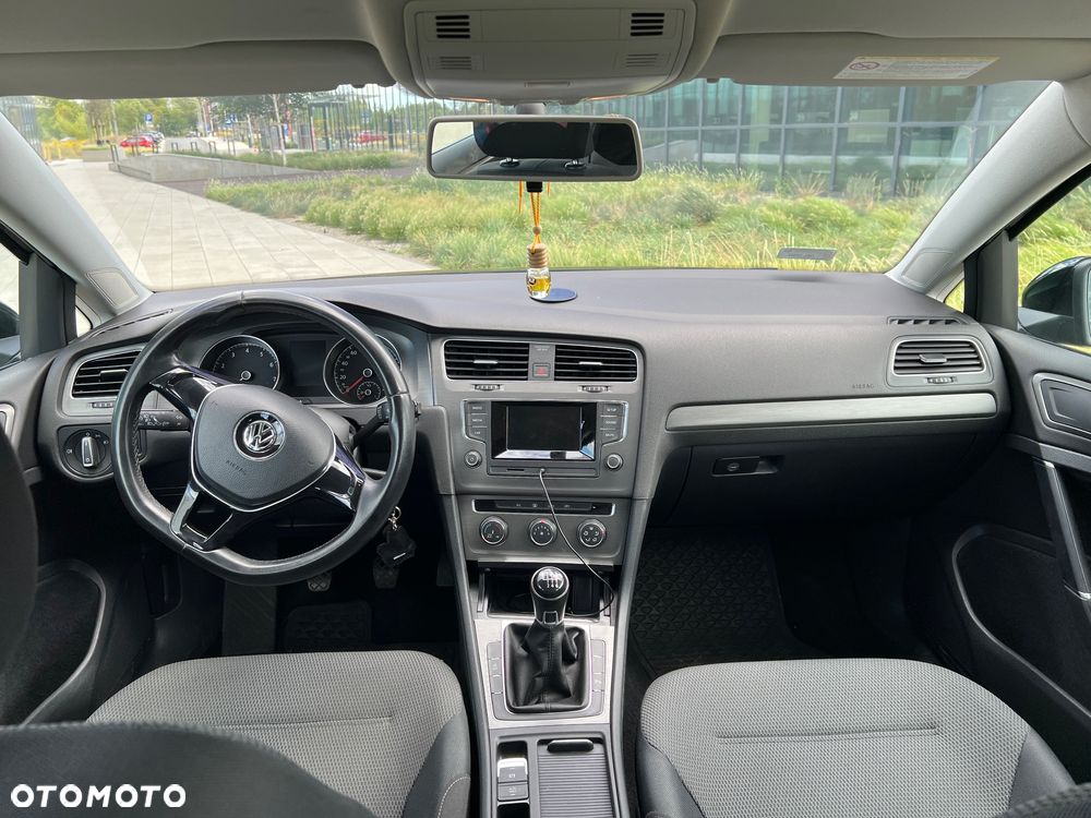 Volkswagen Golf 1.2 TSI BlueMot Comfortline - 6
